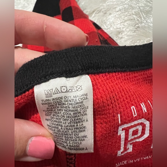 PINK by VS Snap butt flap PJs - Picture 7 of 9